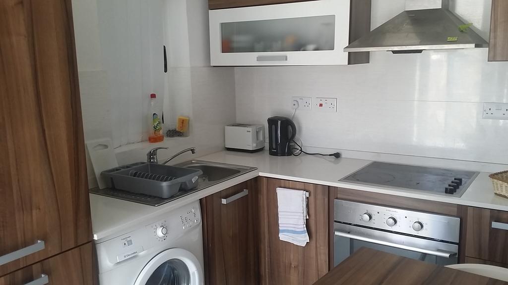 Paceville Montecarlo Apartments سانت جوليان الغرفة الصورة