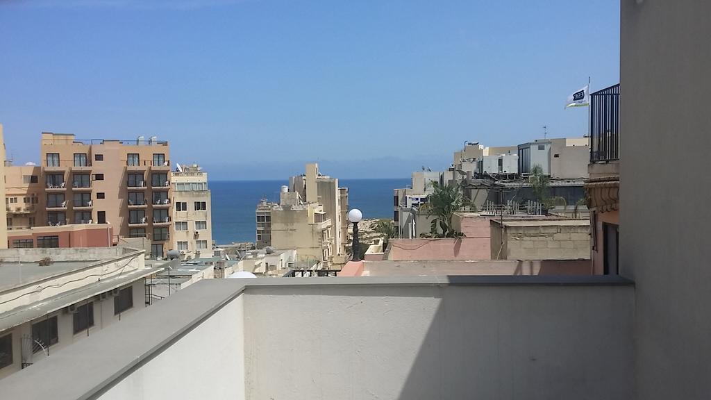 Paceville Montecarlo Apartments سانت جوليان الغرفة الصورة