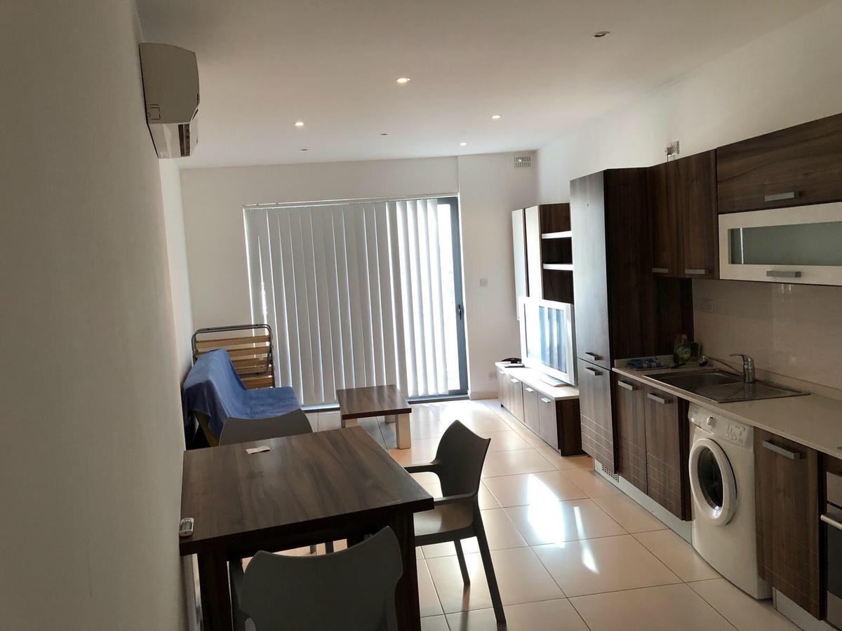 Paceville Montecarlo Apartments سانت جوليان المظهر الخارجي الصورة