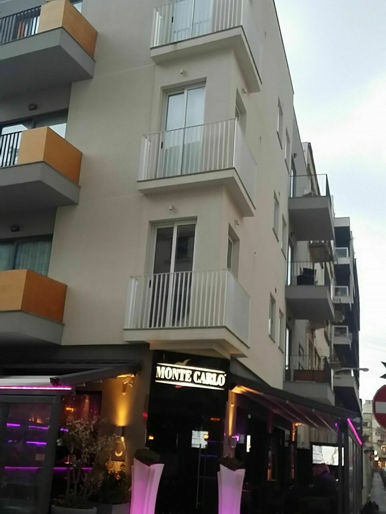 Paceville Montecarlo Apartments سانت جوليان المظهر الخارجي الصورة